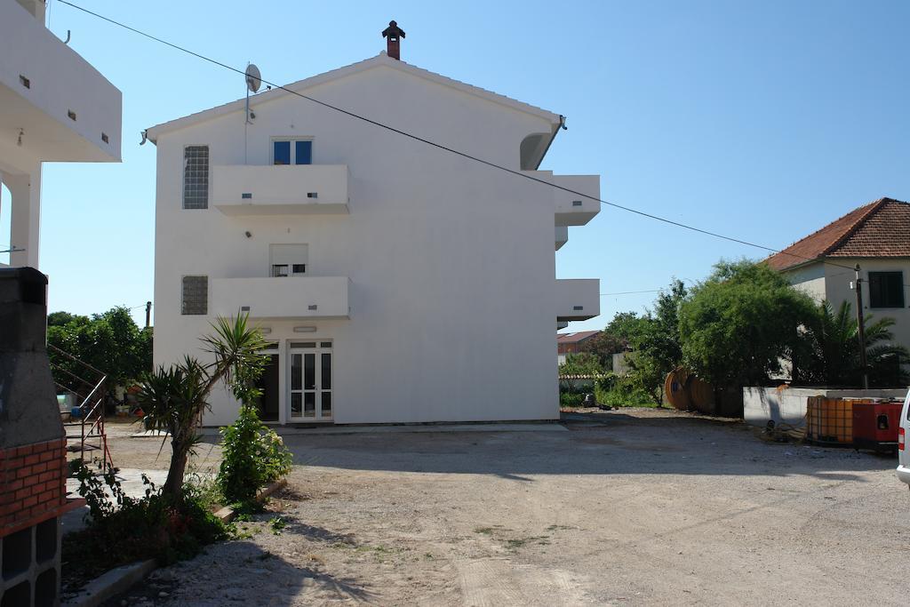 Apartments Lavanda Турань Экстерьер фото