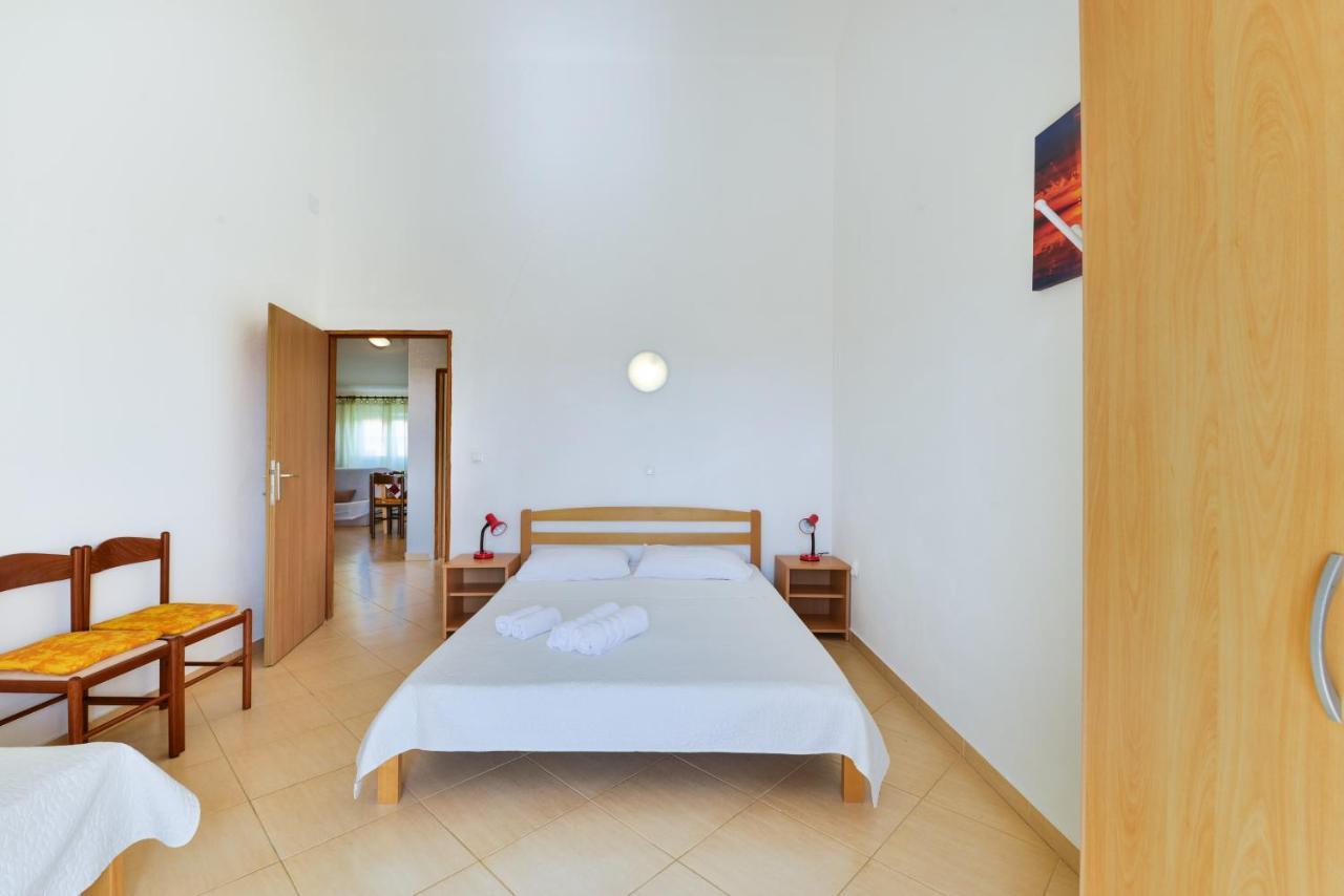 Apartments Lavanda Турань Экстерьер фото