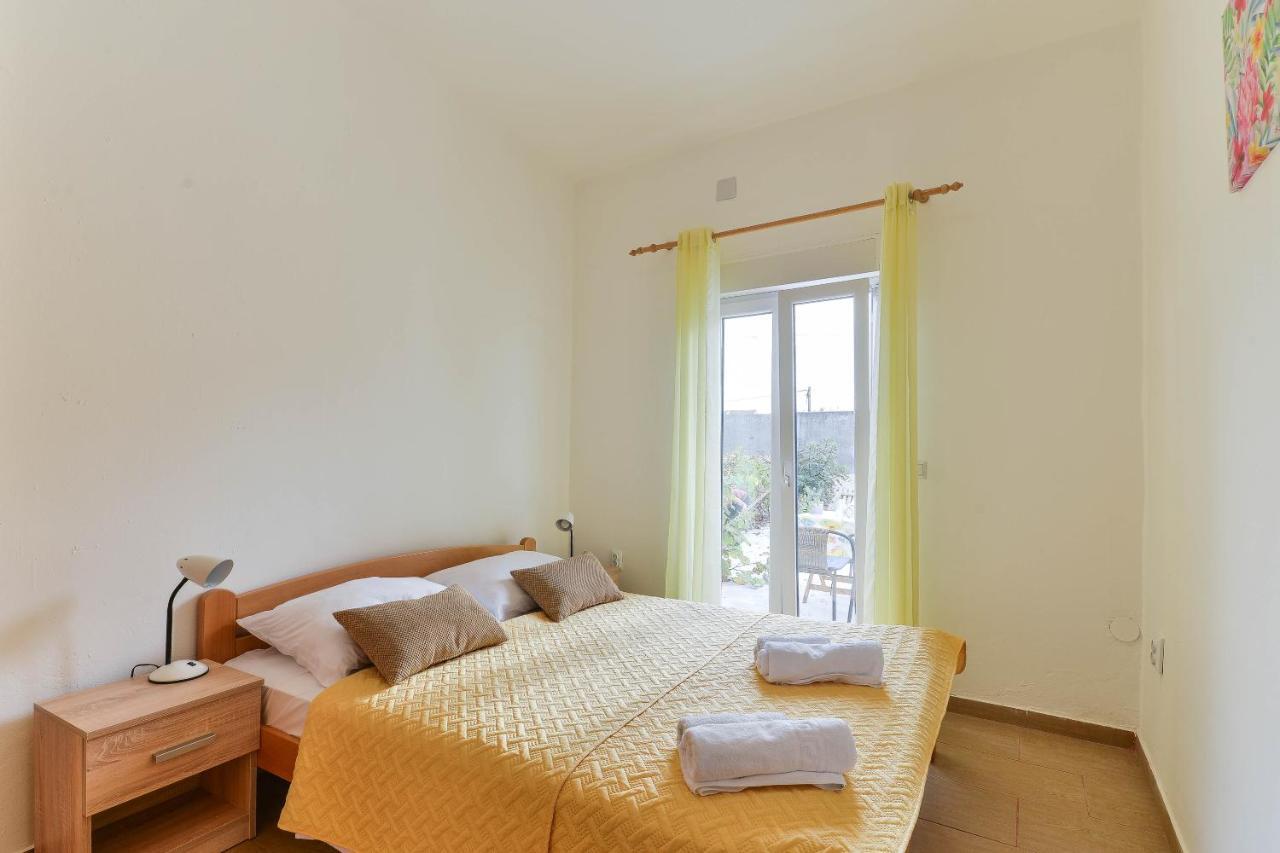 Apartments Lavanda Турань Экстерьер фото
